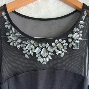 Express Womens Black Dress Size 2 Sleeveless A-Line with Beautiful Embellishment